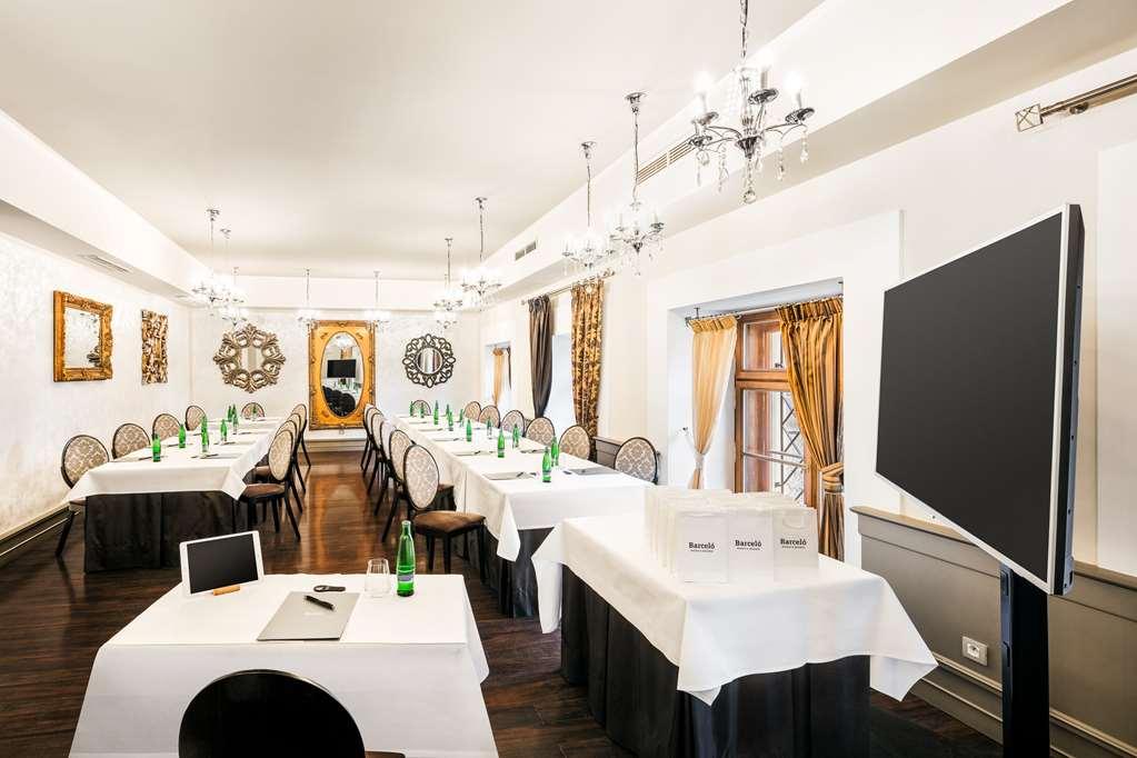 Barcelo Brno Palace Restaurant photo